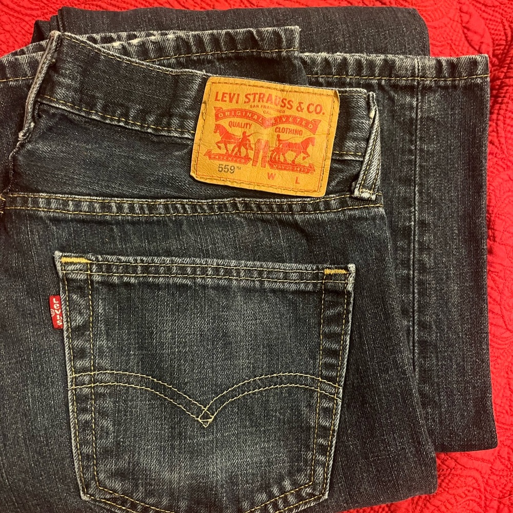 Levi's Men's Dark Blue Relaxed Jeans 34X36